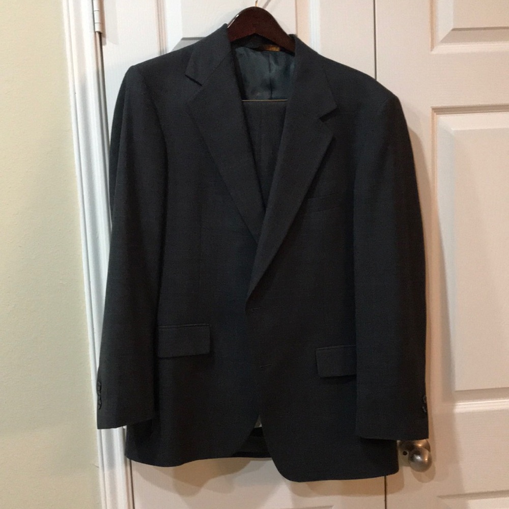 Botany 500 Couture Suit 40R 34 waist/32 inseam